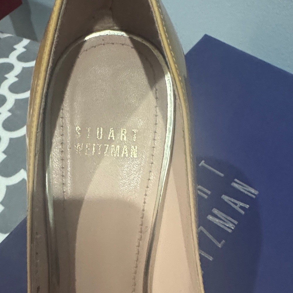 Stuart Weitzman Yellow Pointed Heels - Picture 2 of 6